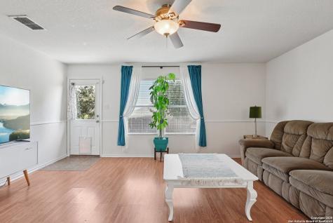 3839 Torey Mesquite San Antonio TX 78261
