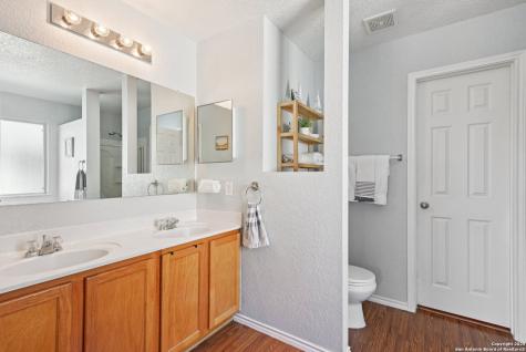 3839 Torey Mesquite San Antonio TX 78261