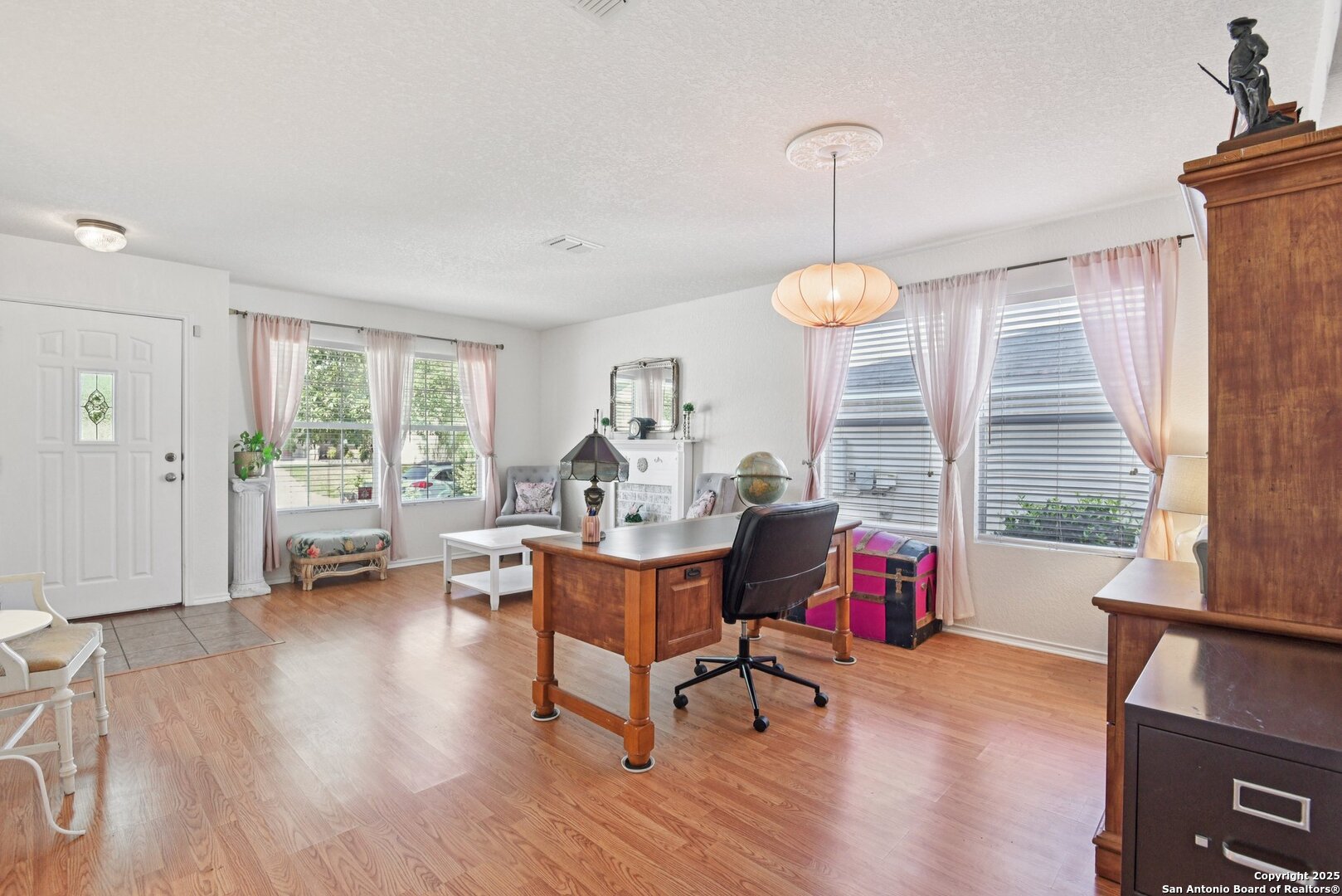 3839 Torey Mesquite San Antonio TX 78261