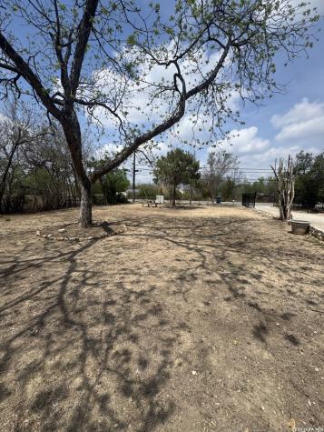 210 W Quill San Antonio TX 78228