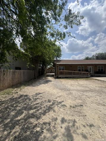 210 W Quill San Antonio TX 78228