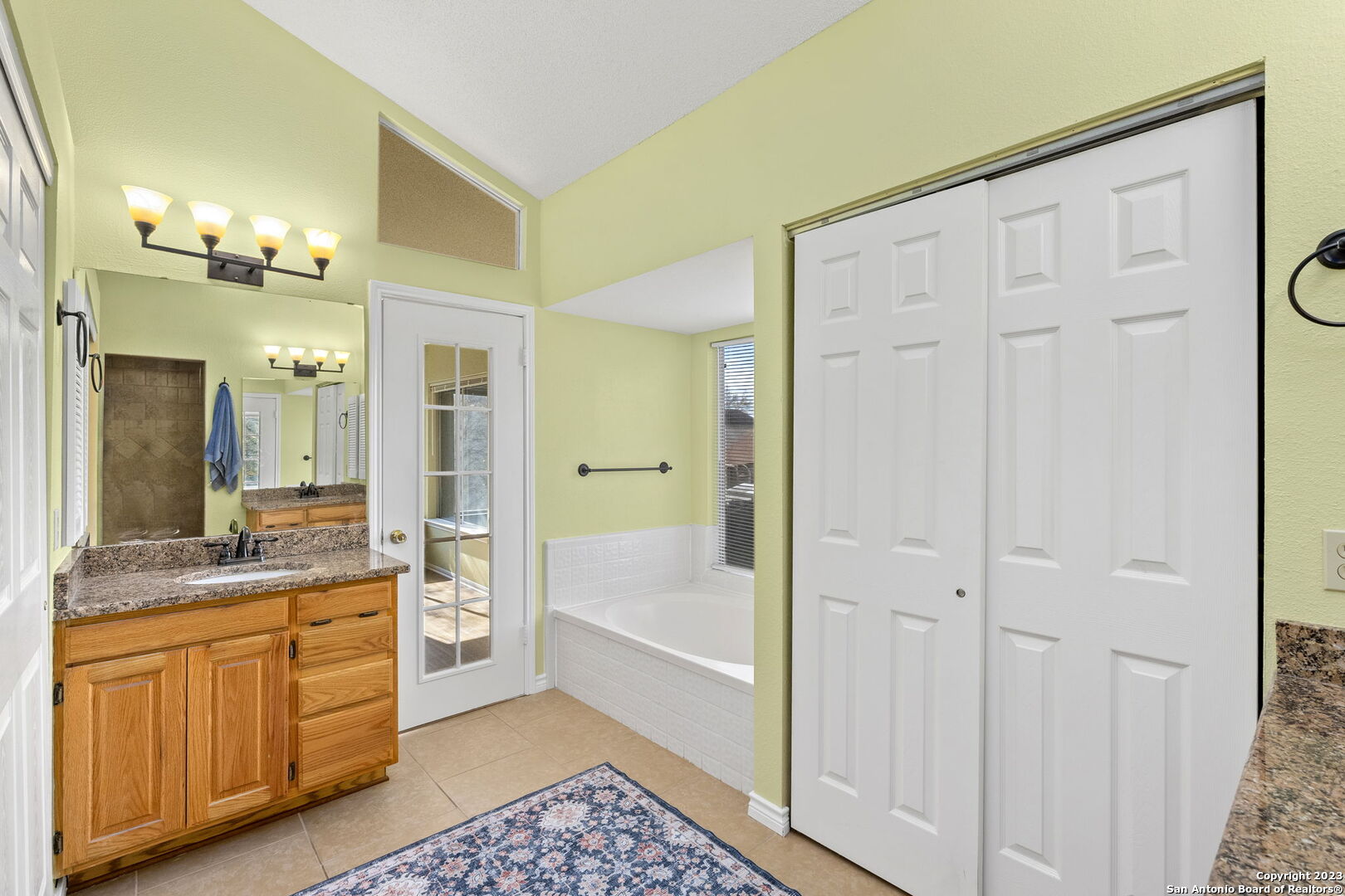 14619 Hillside San Antonio TX 78233
