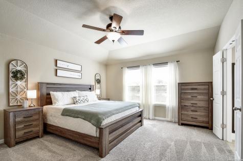 5602 Southern Oaks San Antonio TX 78261