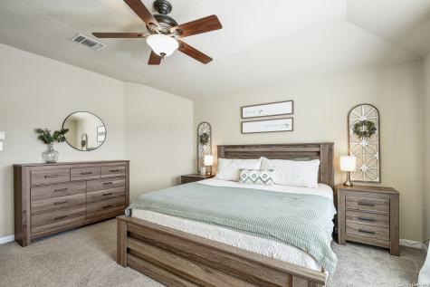 5602 Southern Oaks San Antonio TX 78261