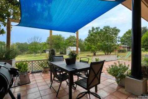510 Rudeloff Seguin TX 78155