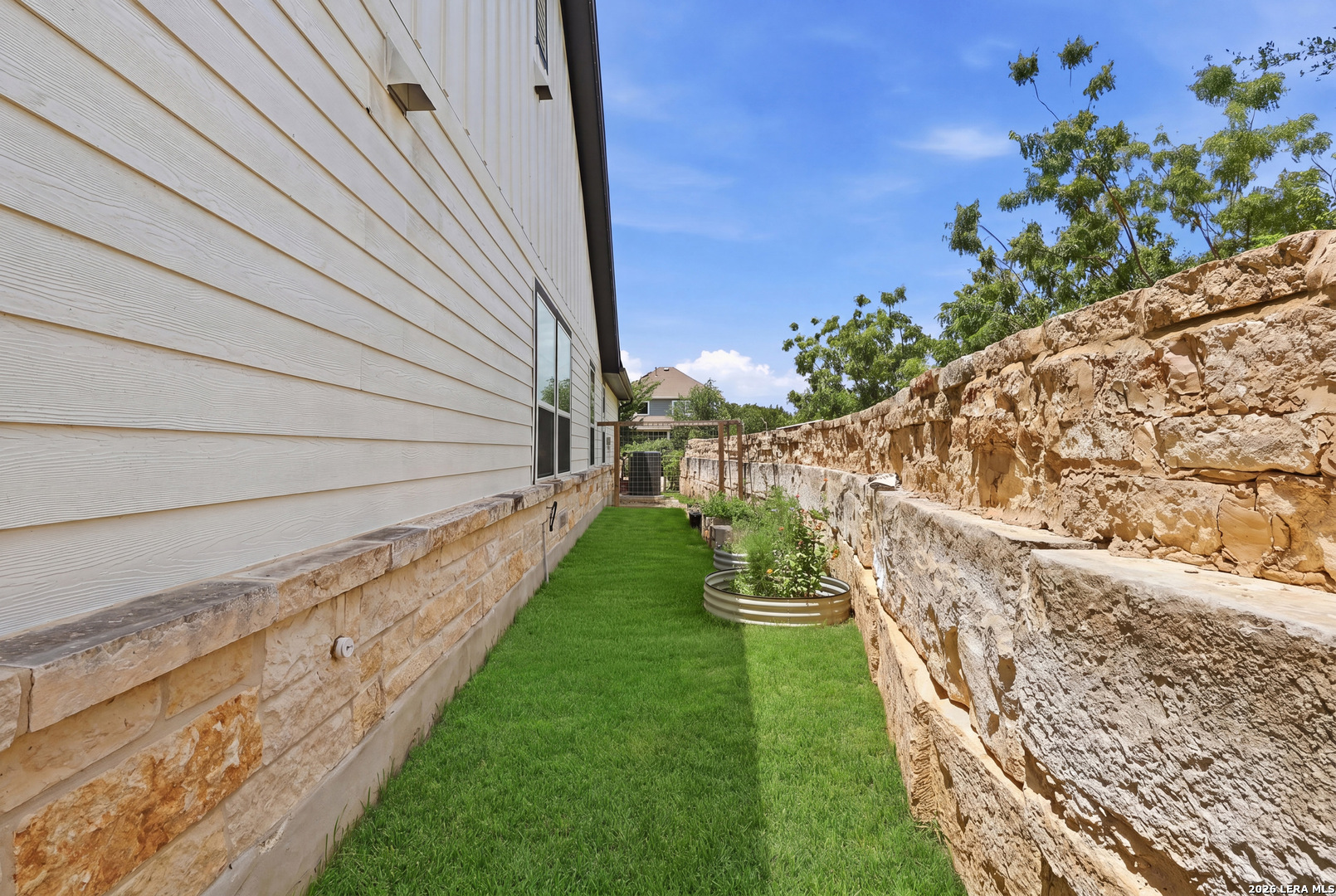 8596 Stackstone Schertz TX 78154