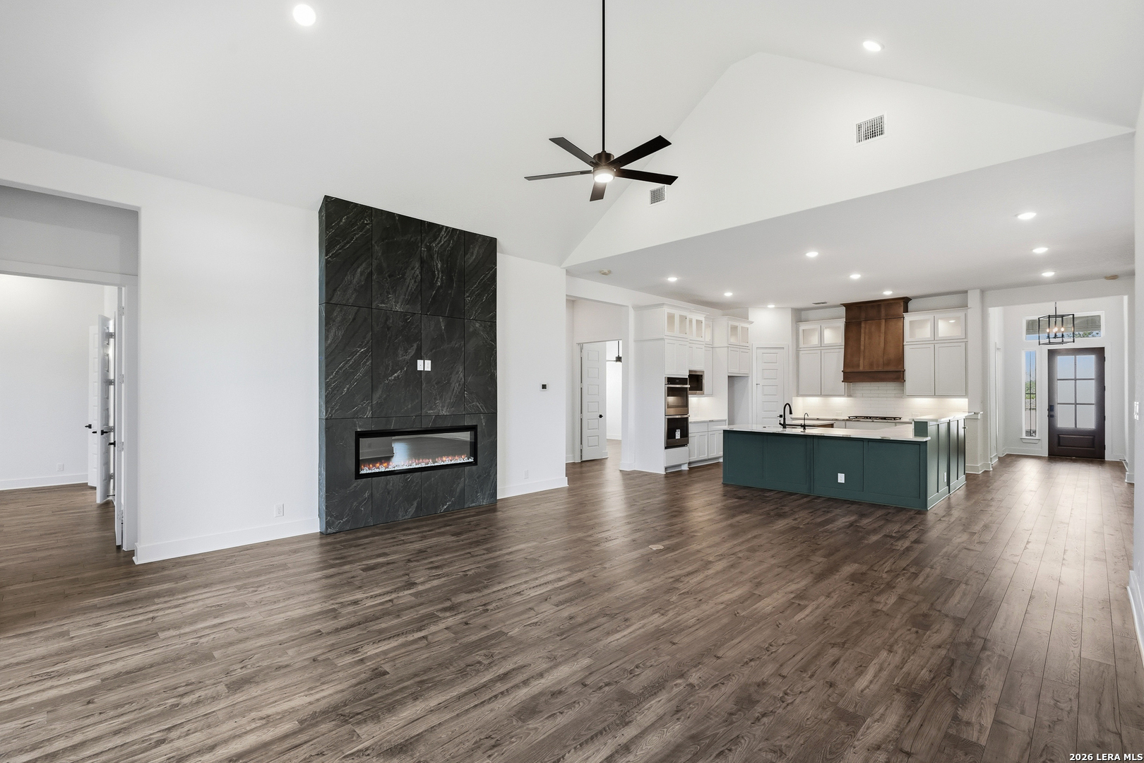2402 Altiplano San Antonio TX 78245