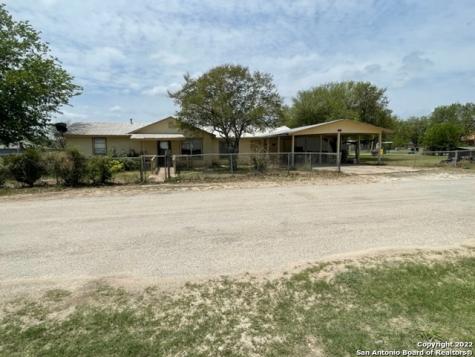 1714 Constantinople Street Castroville TX 78009