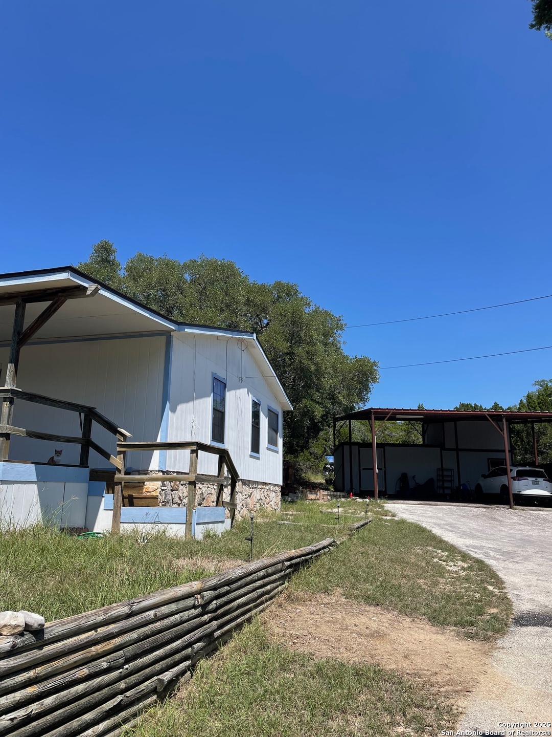 235 Scenic Pass Pipe Creek TX 78063