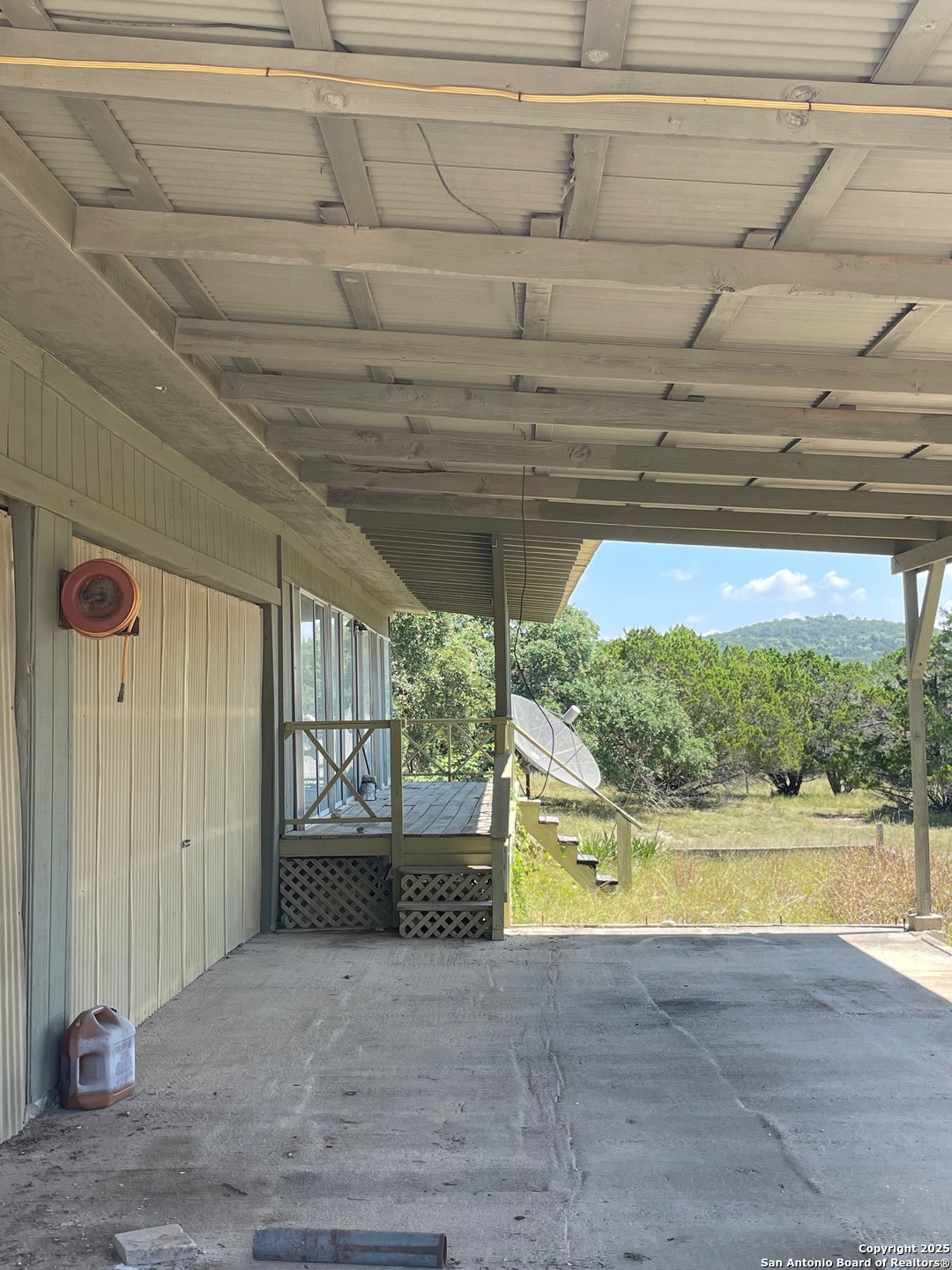235 Scenic Pass Pipe Creek TX 78063