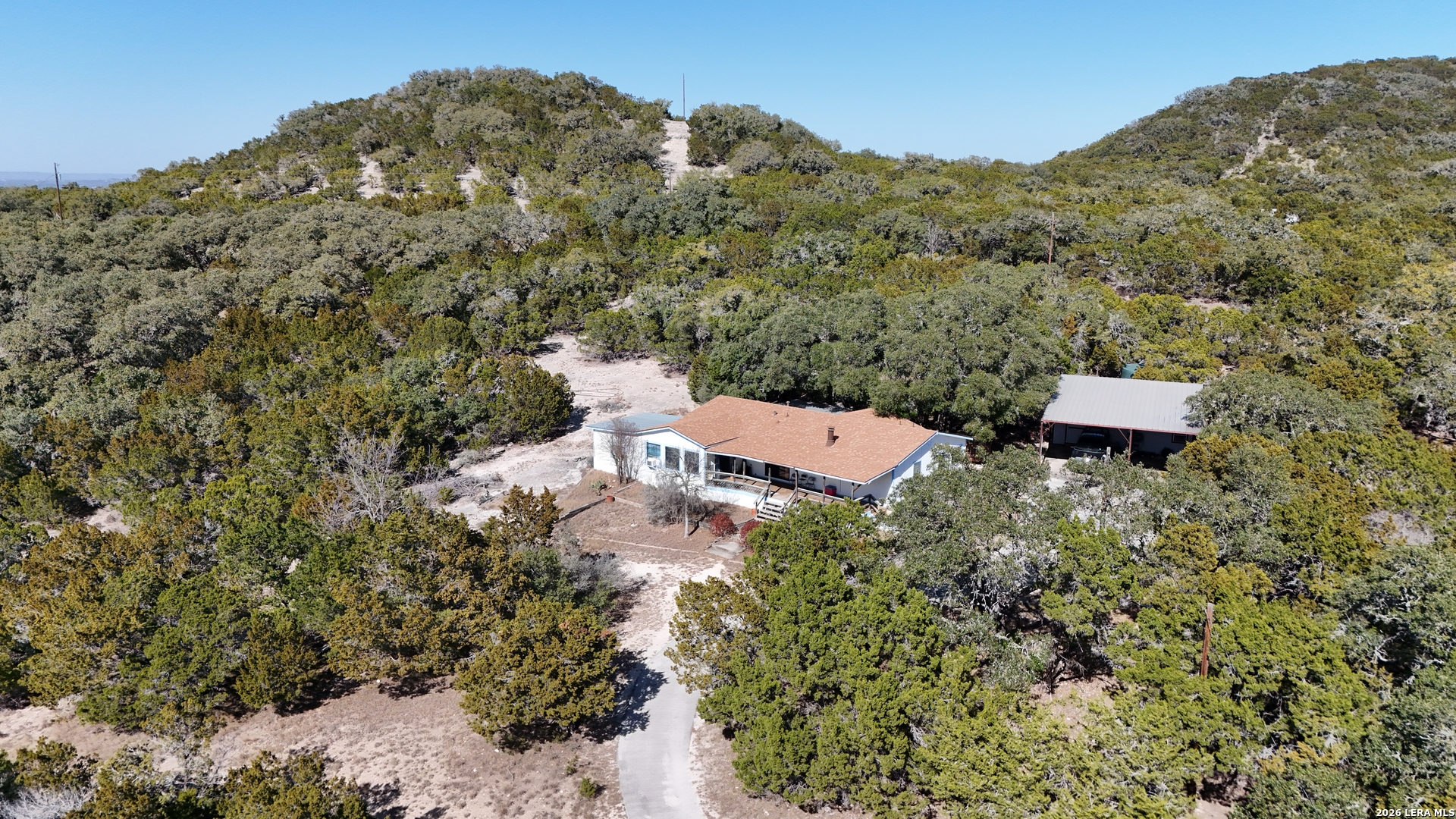 235 Scenic Pass Pipe Creek TX 78063