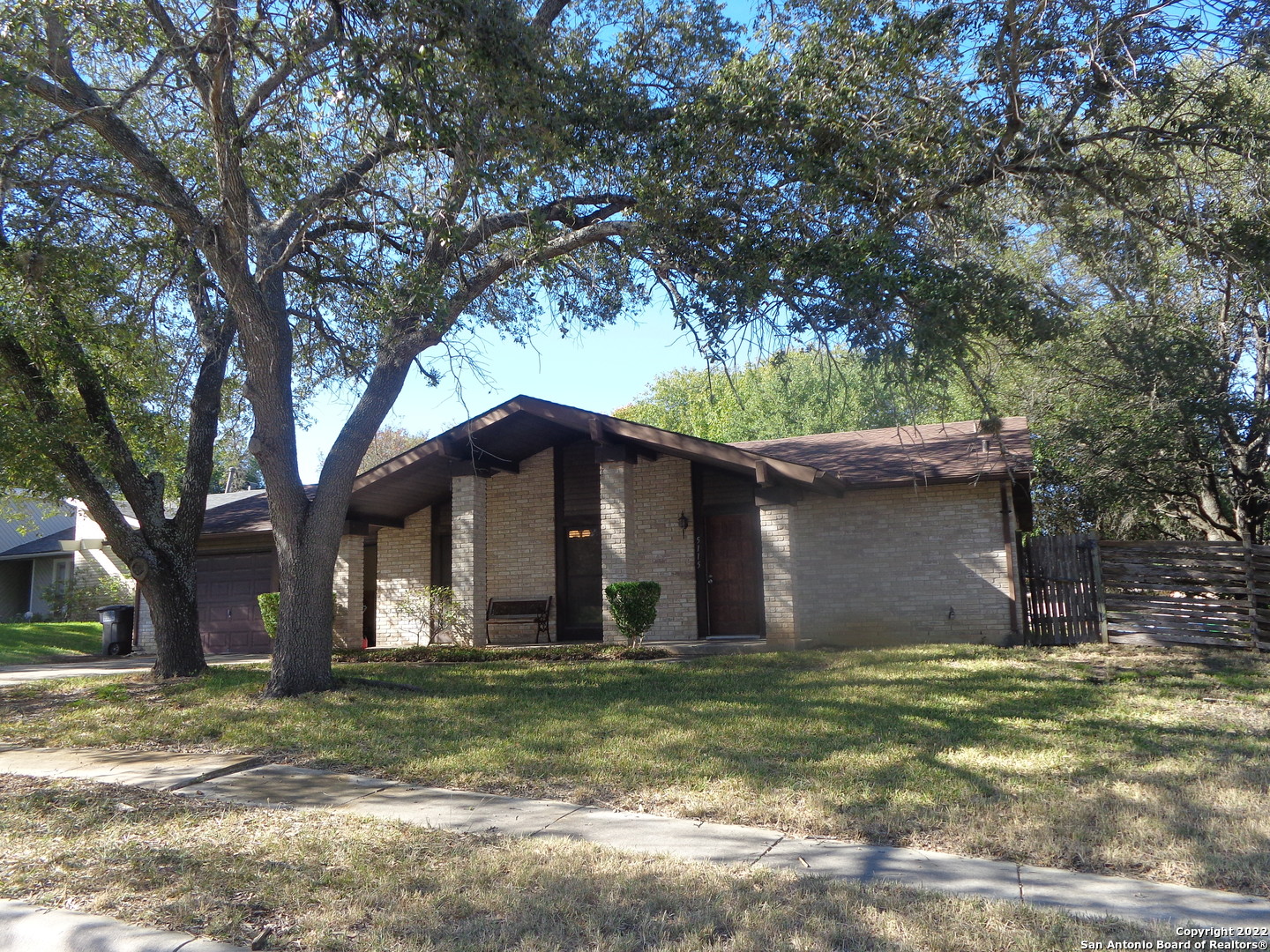 5115 Sierra Vista San Antonio TX 78233