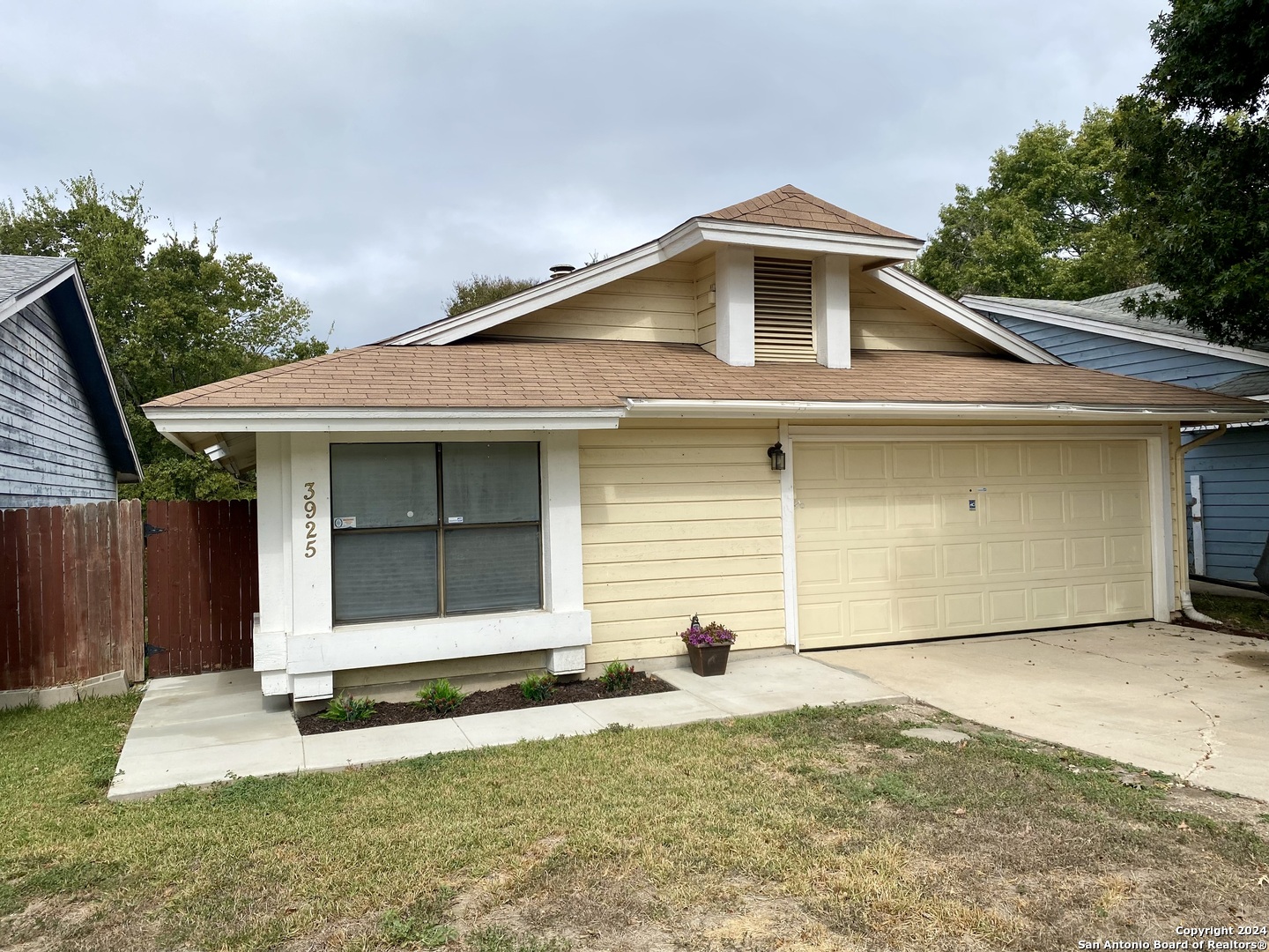 3925 Heritage Hill Drive San Antonio TX 78247