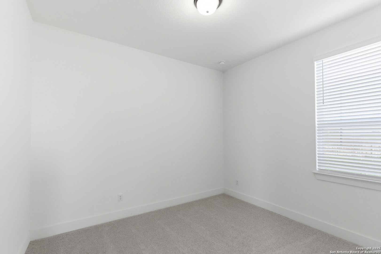 8903 Arroyo Grove San Antonio TX 78263