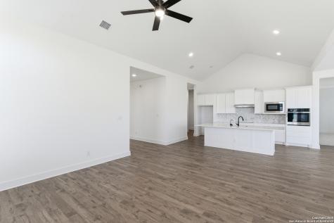 8903 Arroyo Grove San Antonio TX 78263