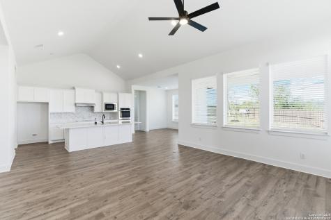 8903 Arroyo Grove San Antonio TX 78263