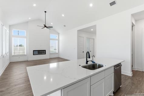 8903 Arroyo Grove San Antonio TX 78263