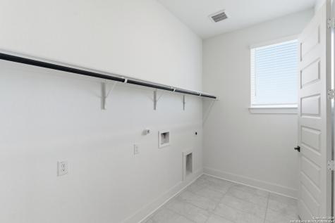 8903 Arroyo Grove San Antonio TX 78263