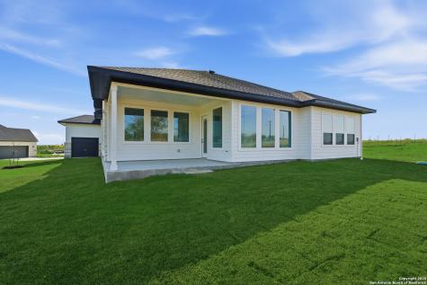 8903 Arroyo Grove San Antonio TX 78263