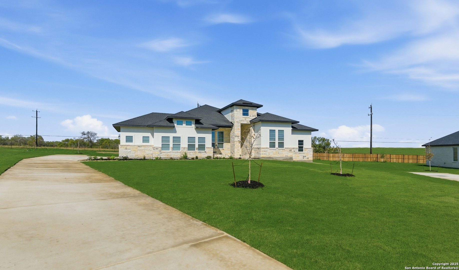 8903 Arroyo Grove San Antonio TX 78263