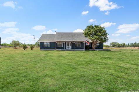 20 Mourning Dove Drive Lytle TX 78052