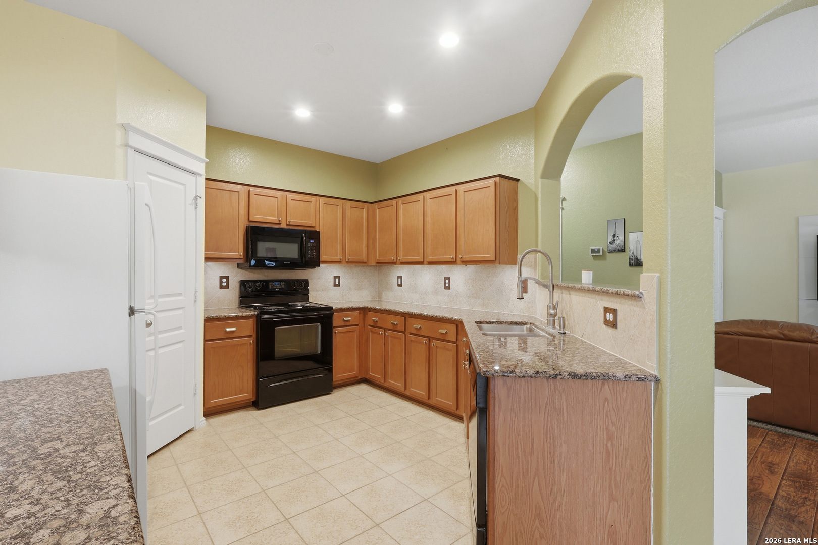 3903 Paradiso Loop San Antonio TX 78260