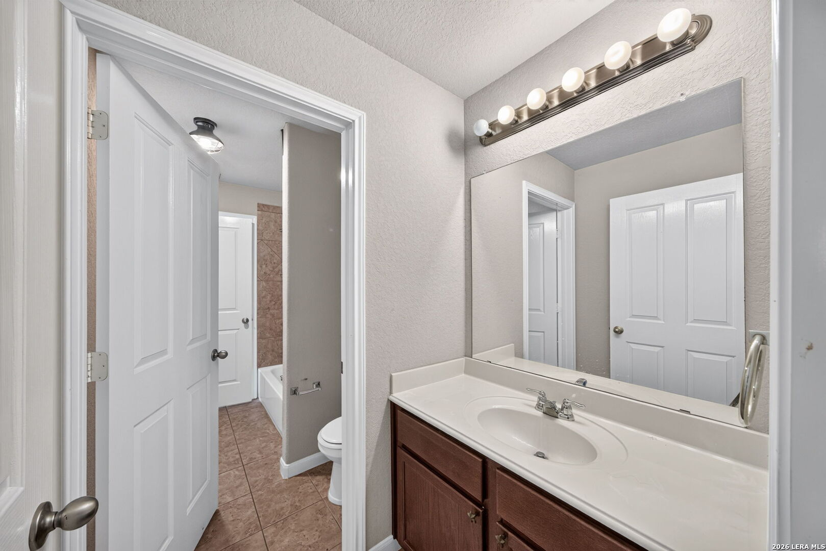 11435 Oaks Hike San Antonio TX 78245
