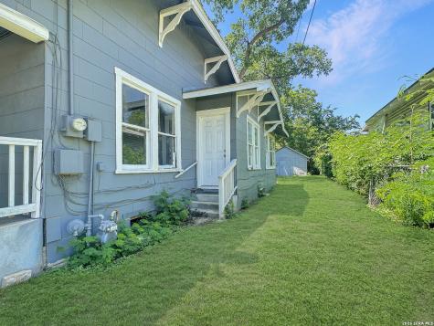 423 Barrett Place San Antonio TX 78225