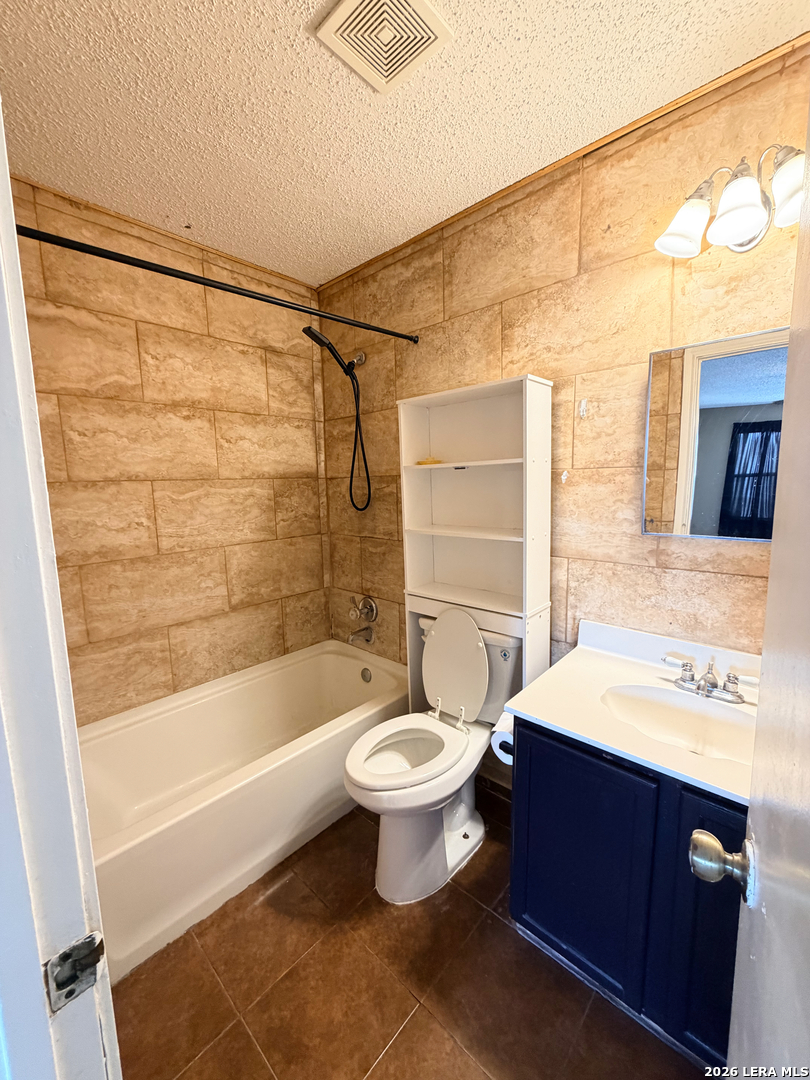 8911 Kenton Briar San Antonio TX 78240