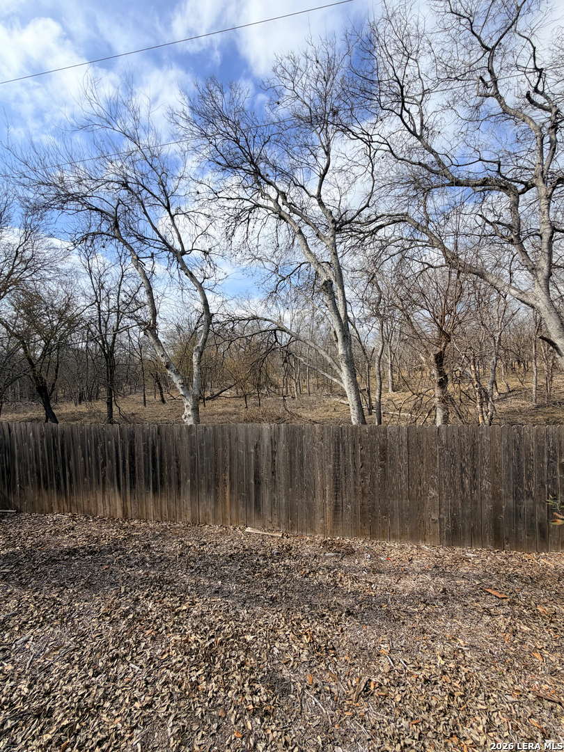 8911 Kenton Briar San Antonio TX 78240
