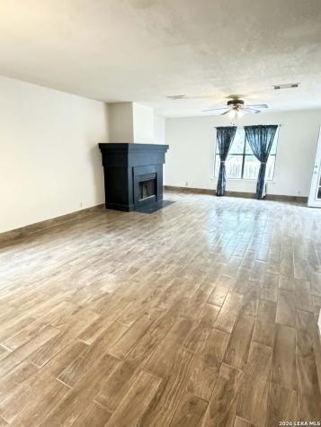 8911 Kenton Briar San Antonio TX 78240