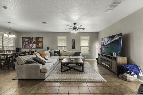 8018 Cooper Pass San Antonio TX 78255