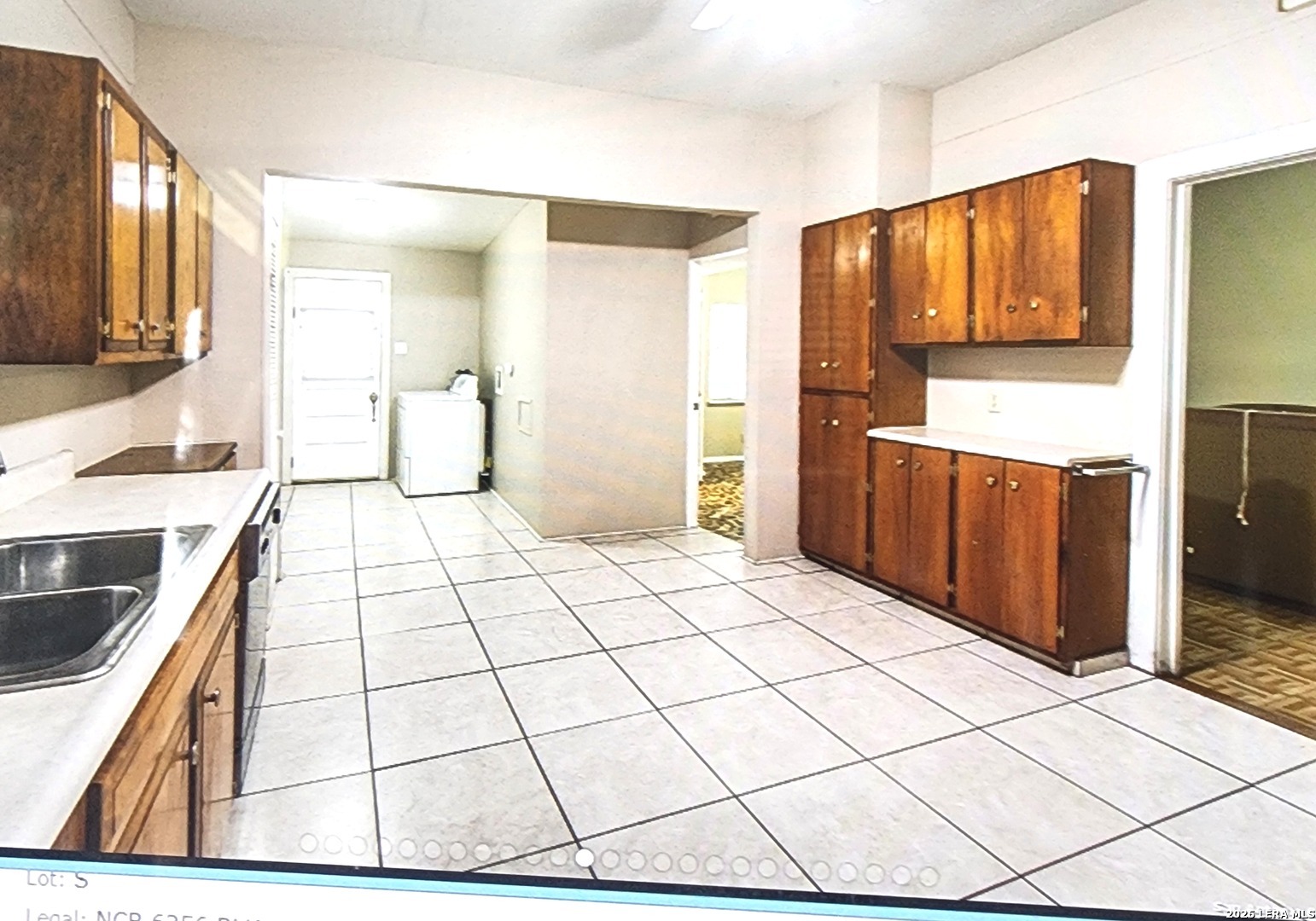 3303 W Travis Street San Antonio TX 78207