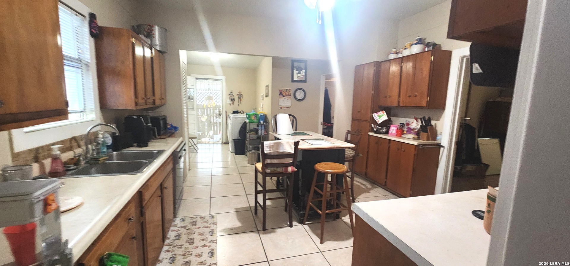 3303 W Travis Street San Antonio TX 78207