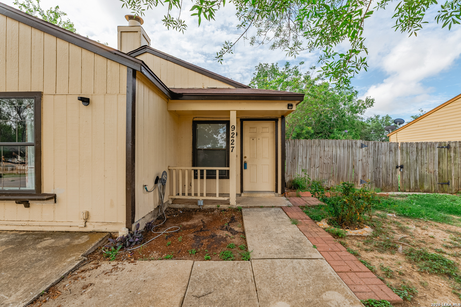 9227 Old Sky Harbor San Antonio TX 78242