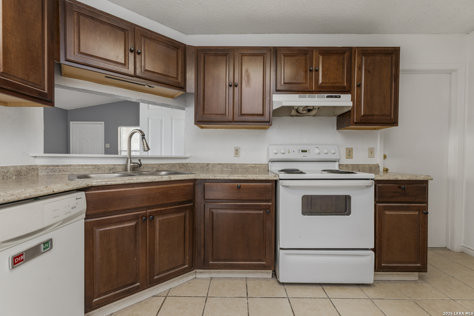9227 Old Sky Harbor San Antonio TX 78242