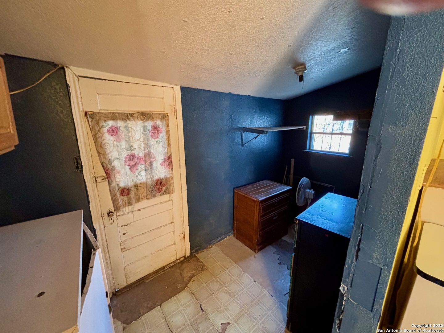 732 E Mesquite Uvalde TX 78801