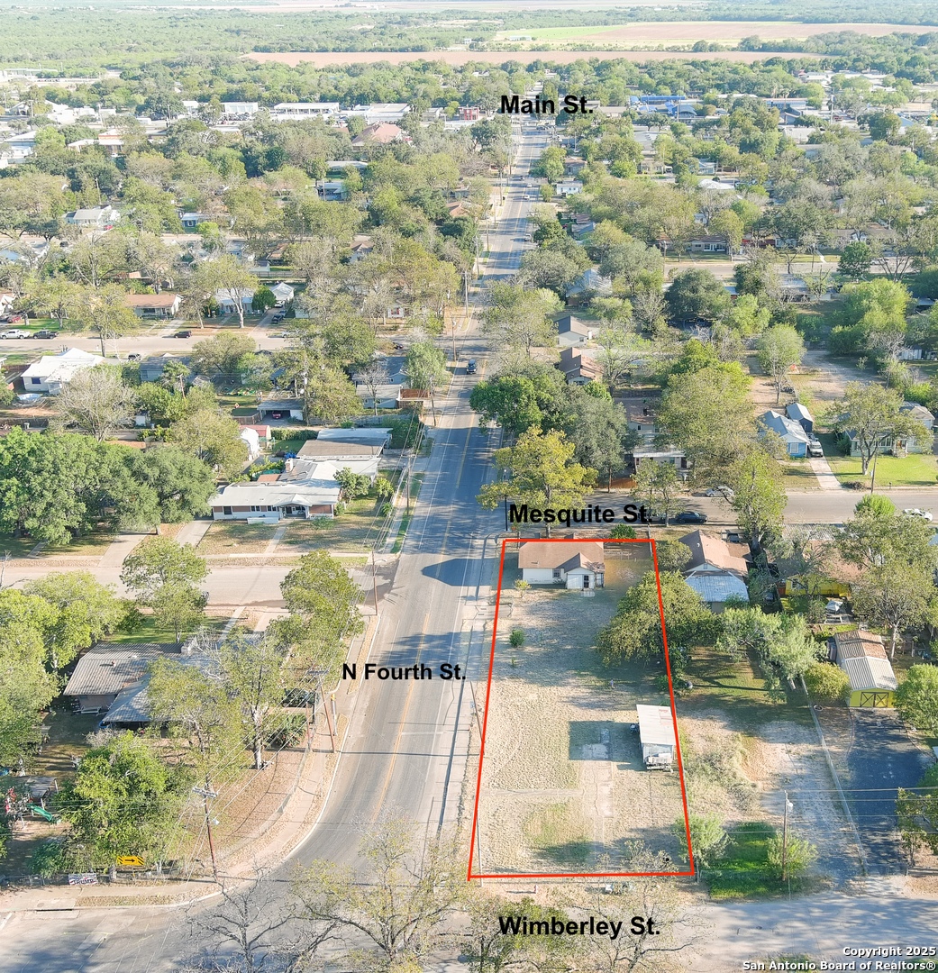 732 E Mesquite Uvalde TX 78801