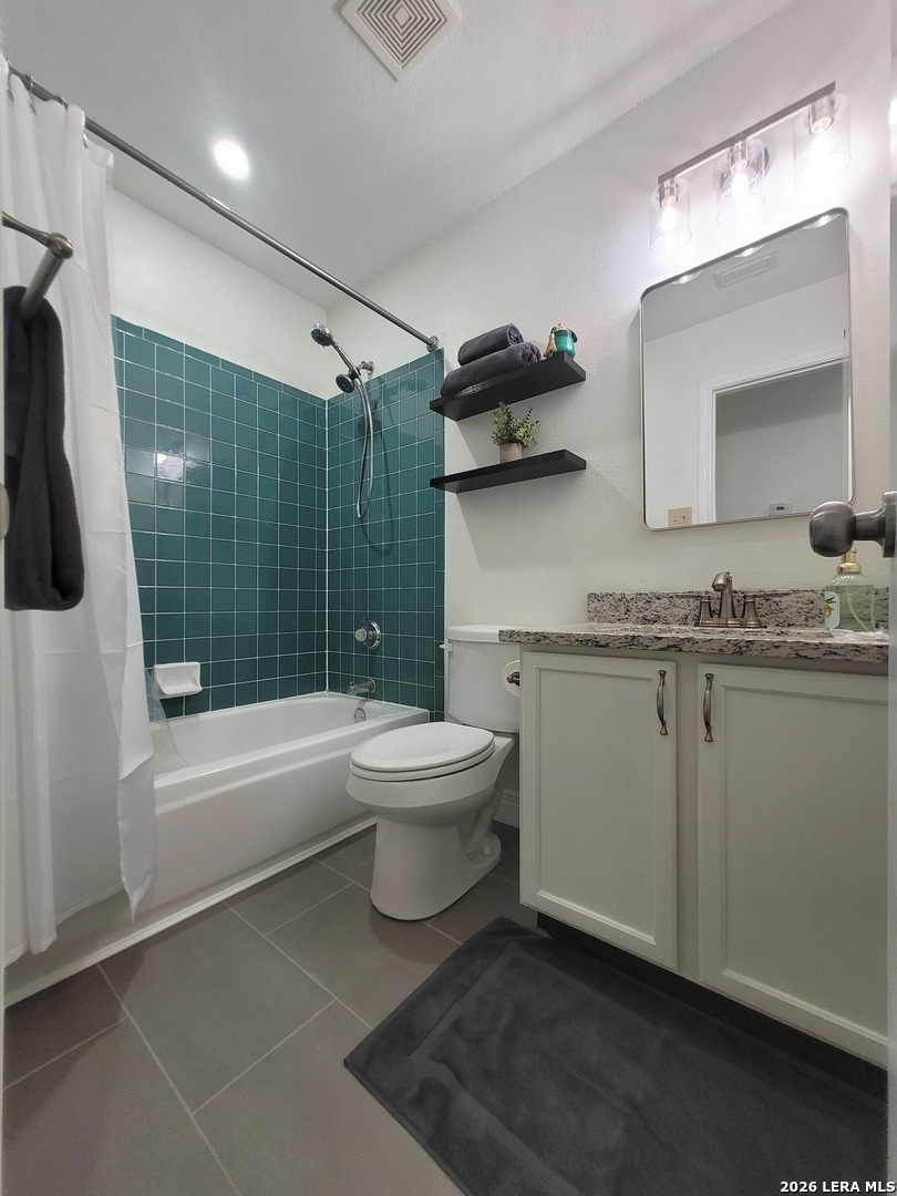 13838 Wondering Oak San Antonio TX 78247