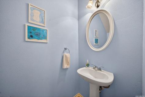 8614 Sunny Oaks San Antonio TX 78250