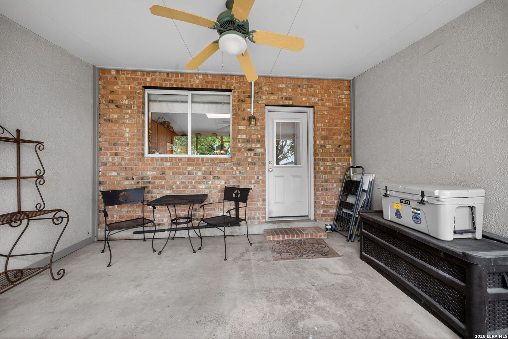 8614 Sunny Oaks San Antonio TX 78250