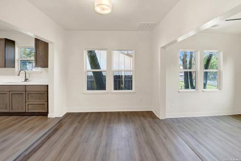 1328 N Center San Antonio TX 78202