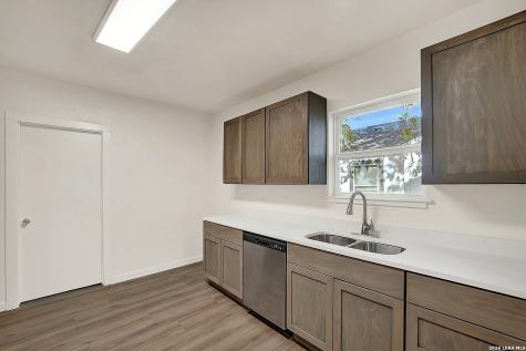 1328 N Center San Antonio TX 78202