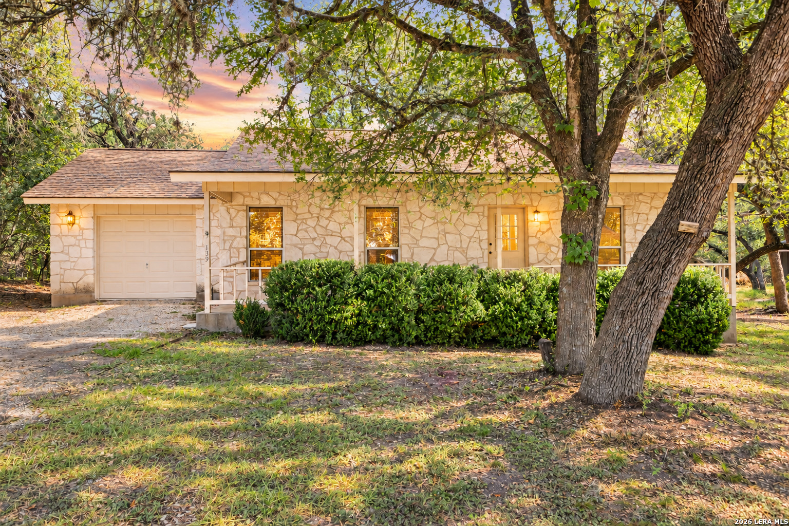 139 Sycamore Helotes TX 78023