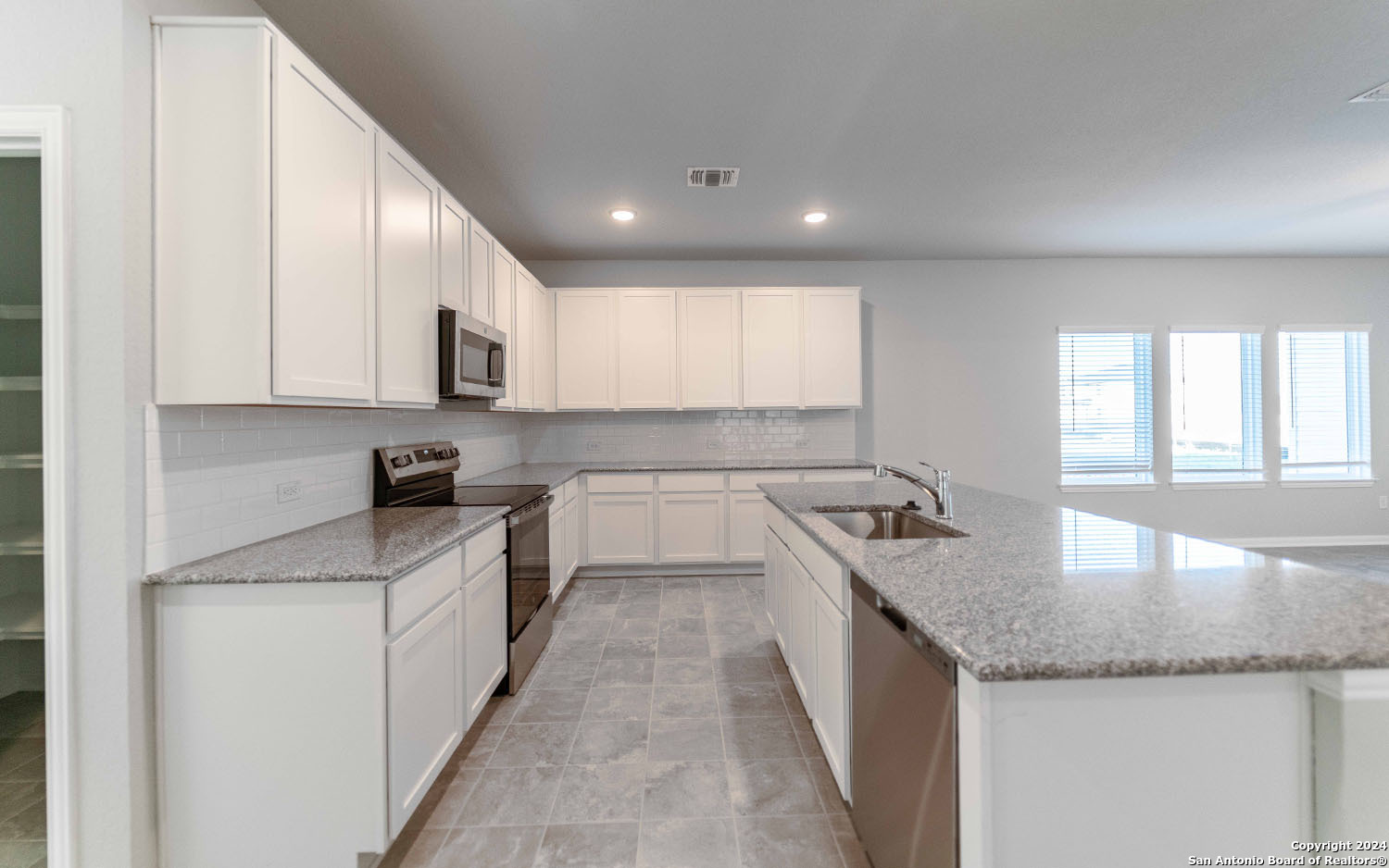 988 Gray Cloud Drive New Braunfels TX 78130