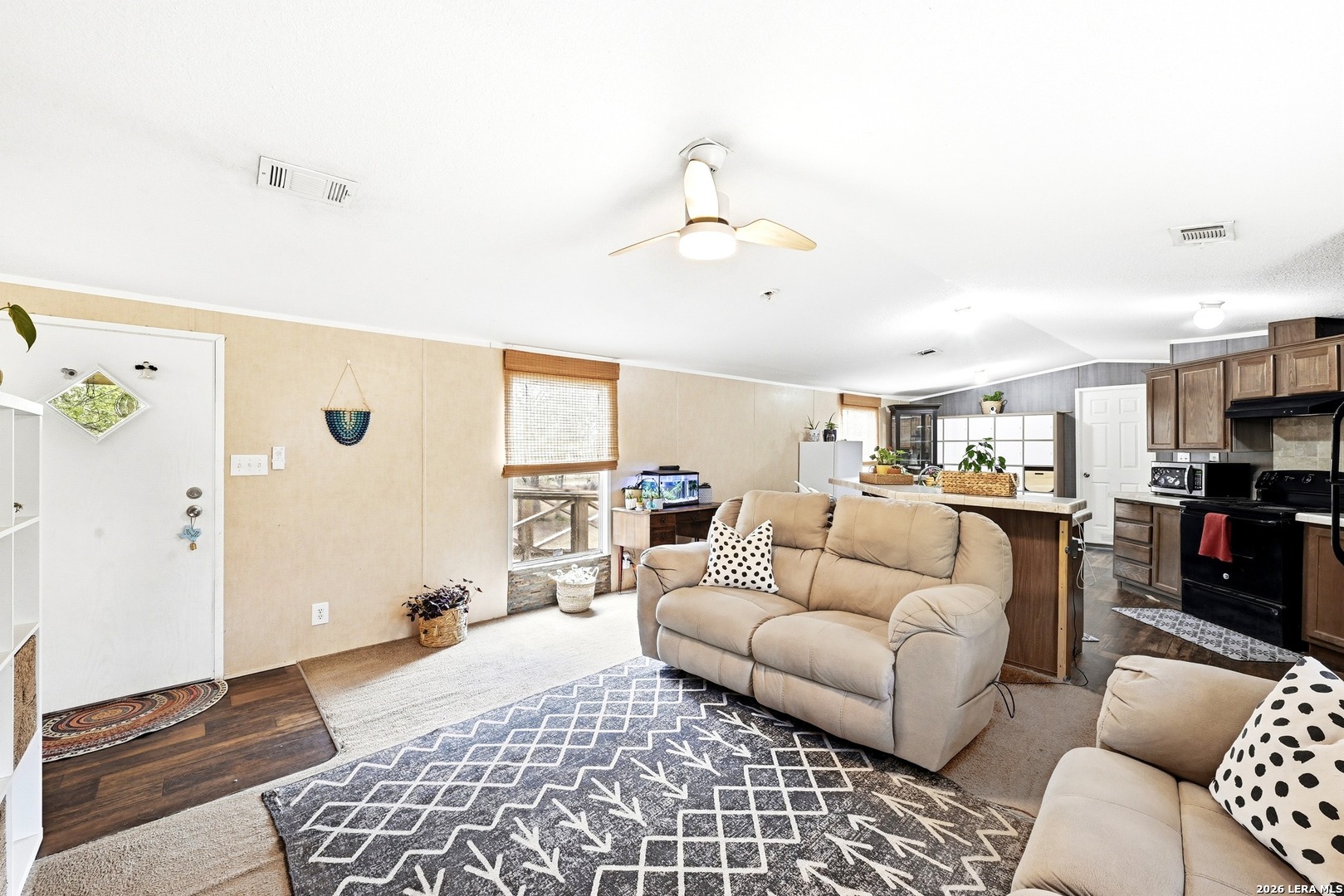 232 Sparrow Dale TX 78616