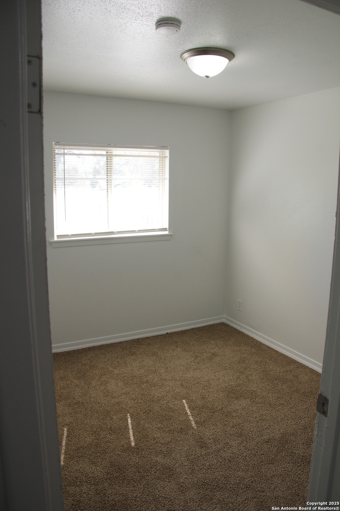 4406 Desert View San Antonio TX 78217