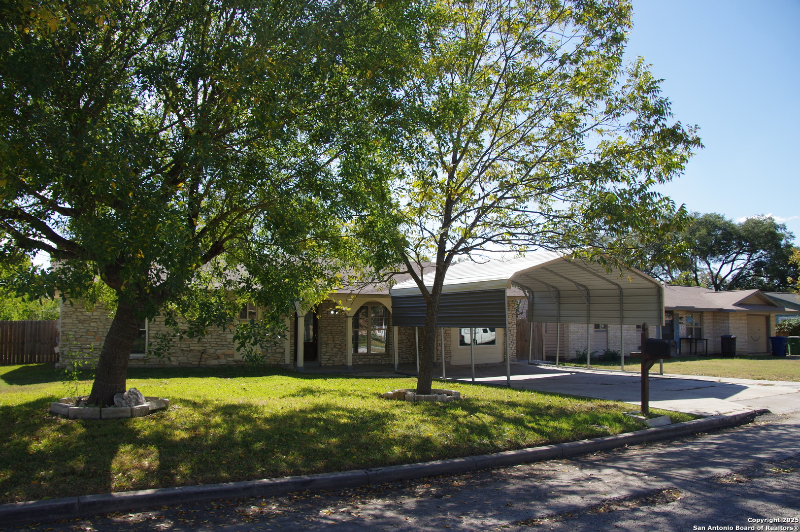 4406 Desert View San Antonio TX 78217