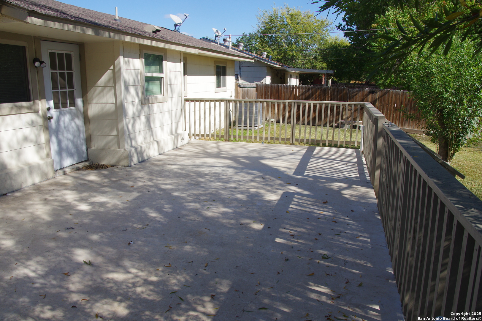 4406 Desert View San Antonio TX 78217