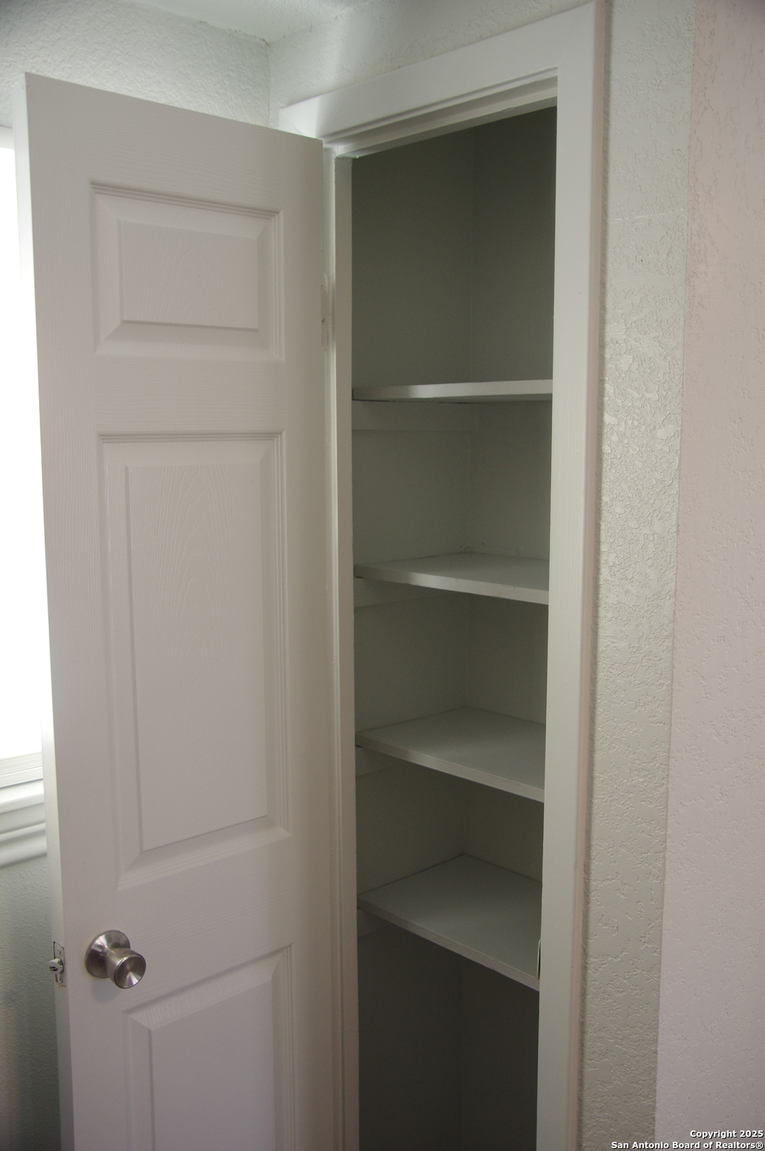4406 Desert View San Antonio TX 78217
